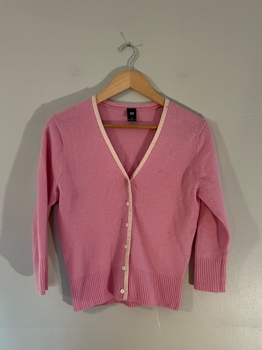 Y2K GAP Pink Wool V-Neck Buttoned Cardigan with Ribbon Trim Preppy Office